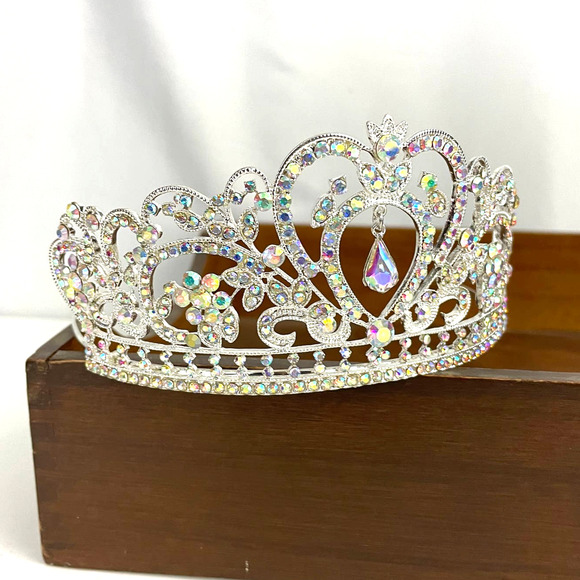 Elegant AB Rhinestone Silver Tone Metal Tiara Bridal Crown - NEW - Picture 3 of 16